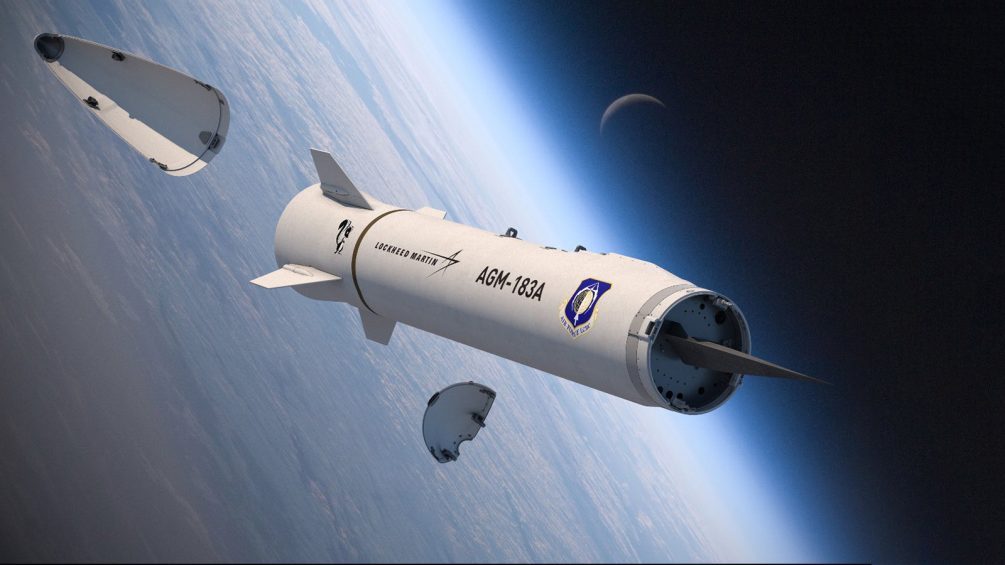В США испытали полноценный прототип гиперзвуковой ракеты. Стоит ли России переживать? 