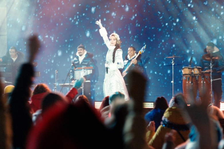 Новогодняя Орейро и бесстрашная Боярская: гид по киноновинкам недели