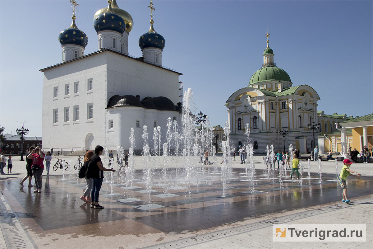 Тверская площадь в твери
