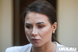 Лерчек и ее бывший муж сейчас находятся под домашним арестом