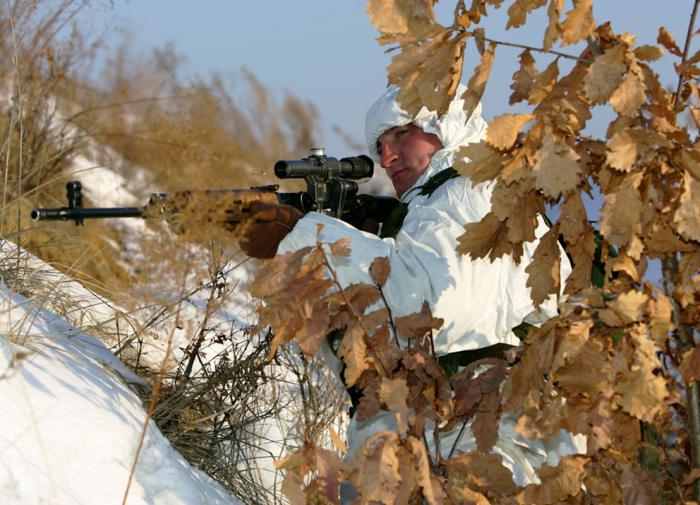 В России создают комплект маскировки-хамелеона: боец невидим для тепловизоров