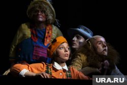 У Нелли Уваровой довольно насыщенная театральная карьера 