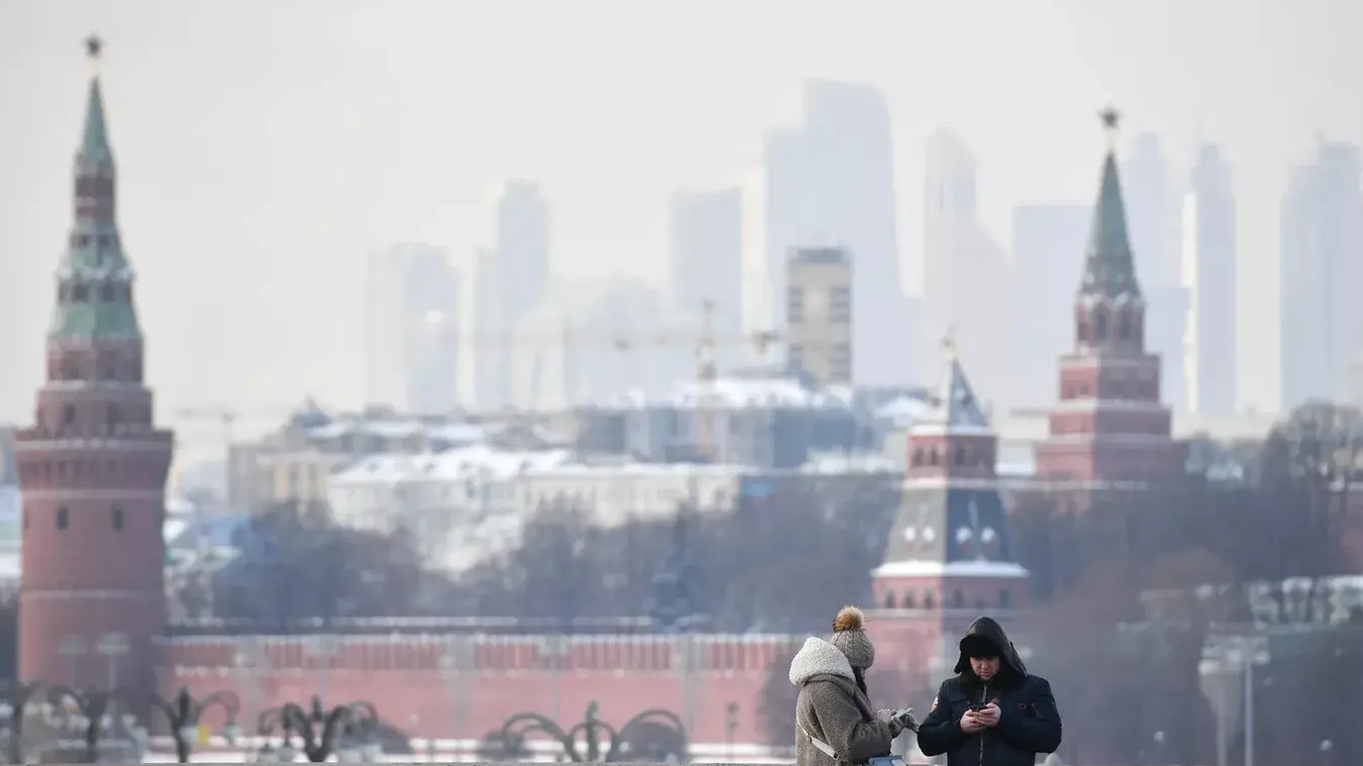 Потепление в москве в декабре. Москва весной. Похолодание в Москве. Апрель в Москве. Март в Москве.