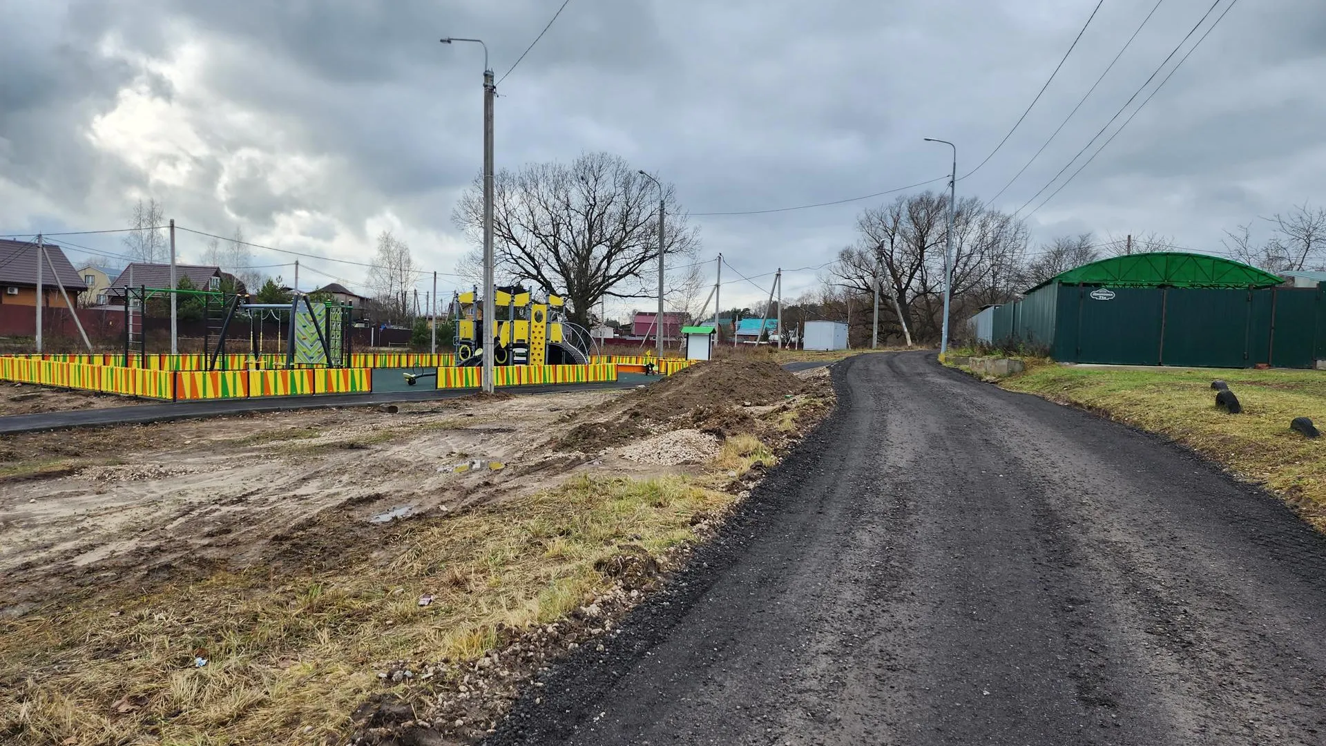 Деревня Варварино Дмитровский. Деревня Чайка. Московская область Шаховской район деревня Варварино. Сельская трасса.