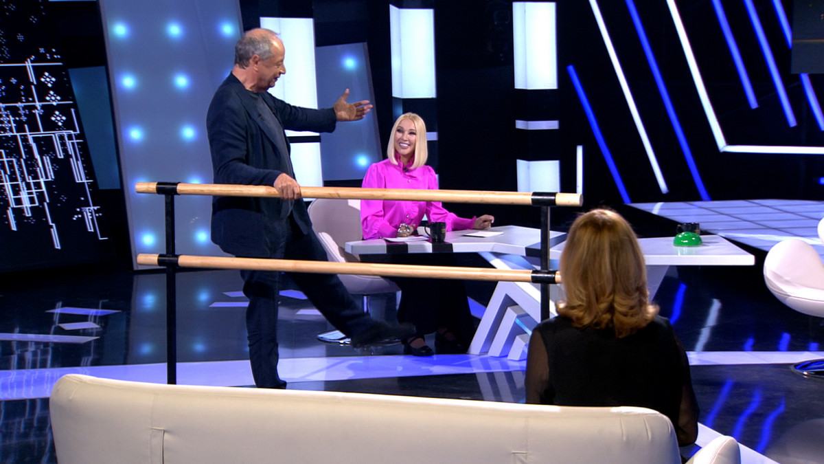 Тайна первого брака: Дмитрий Астрахан в шоу «Секрет на миллион» на НТВ расскажет, почему не говорит о первой жене