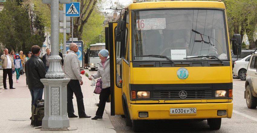 Повреждения общественного транспорта при обстреле Севастополя не отразились на работе маршрутов