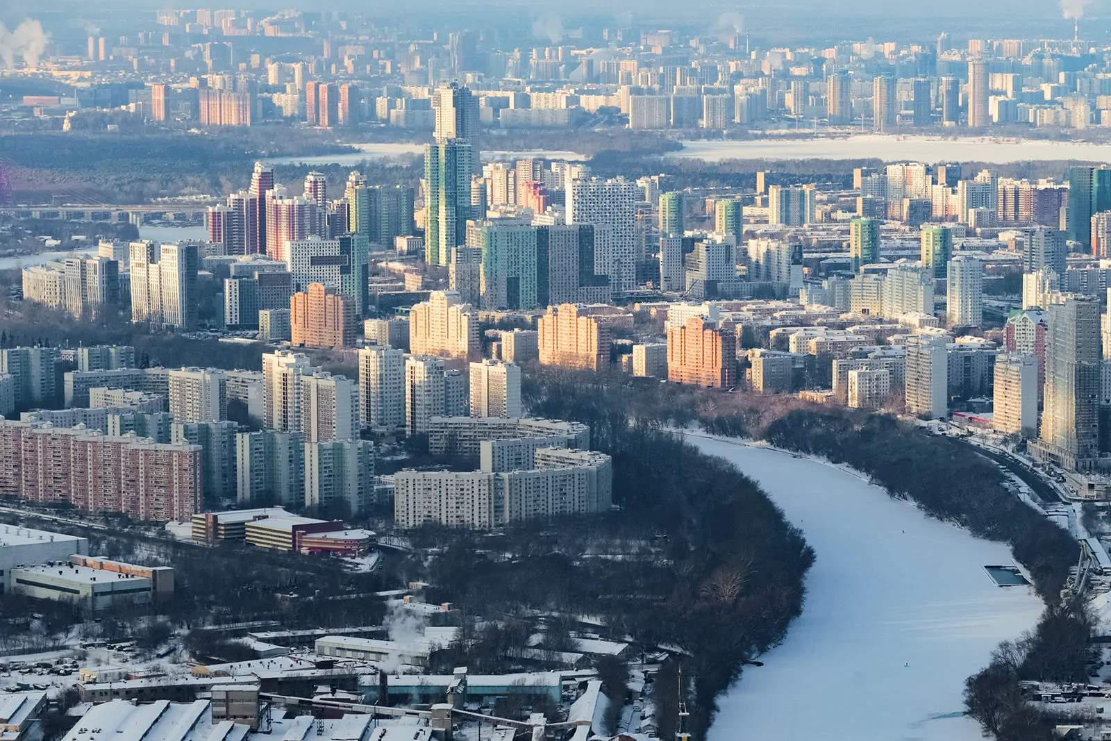 Почему именно на юге москвы. Москва растет. Юг Москвы. Деловая Москва.