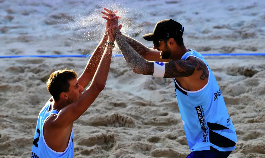 Наши спортсмены сыграют с кубинцами и бразильянками в финале этапа чемпионата России по пляжному волейболу на телеканале «МАТЧ!»