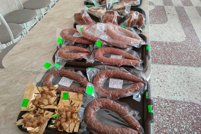 В УФСИН России по Омской области состоялась выставка-продажа продукции собственного производства