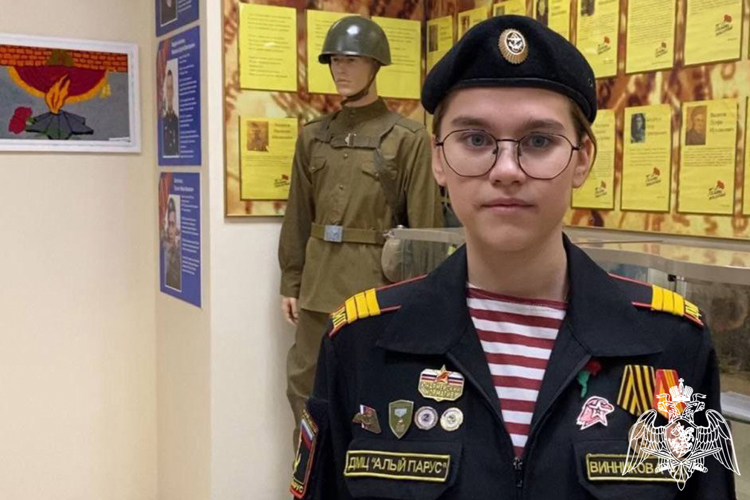 Накануне Дня Героев Отечества юные тюменцы поддержали проект Росгвардии (видео)