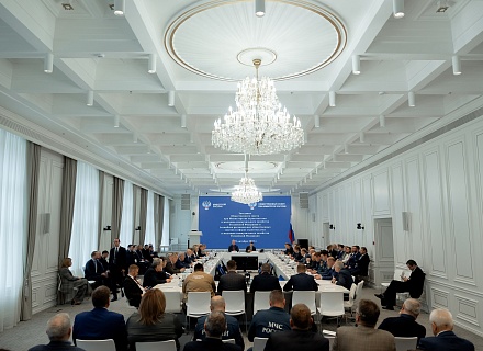 Минстрой 29.10.25 (143)_resized.jpg