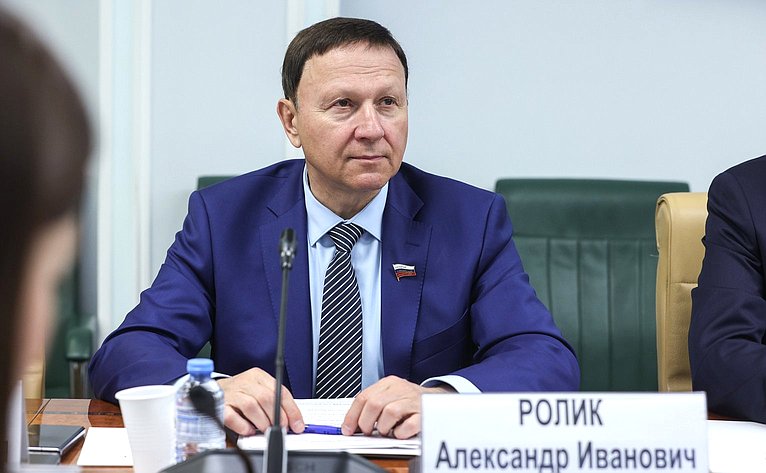 Александр Ролик