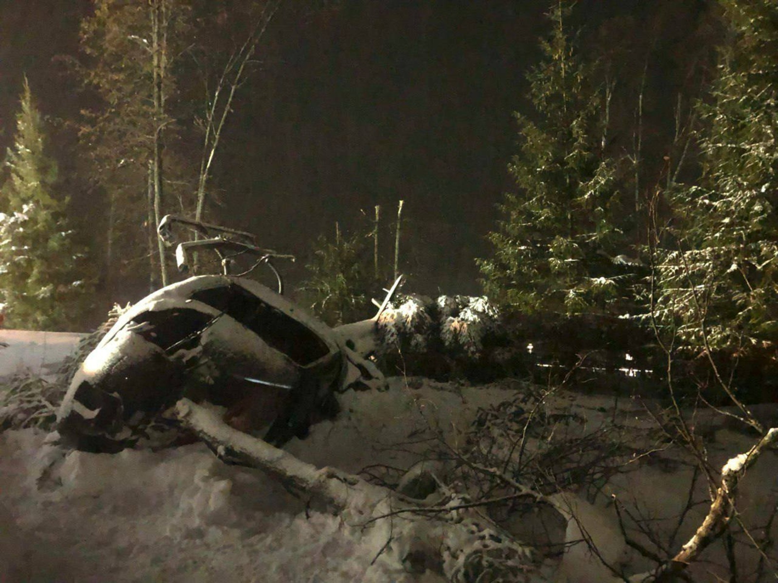 Пилоту вертолета, упавшего в Благовещенском районе, изменили наказание