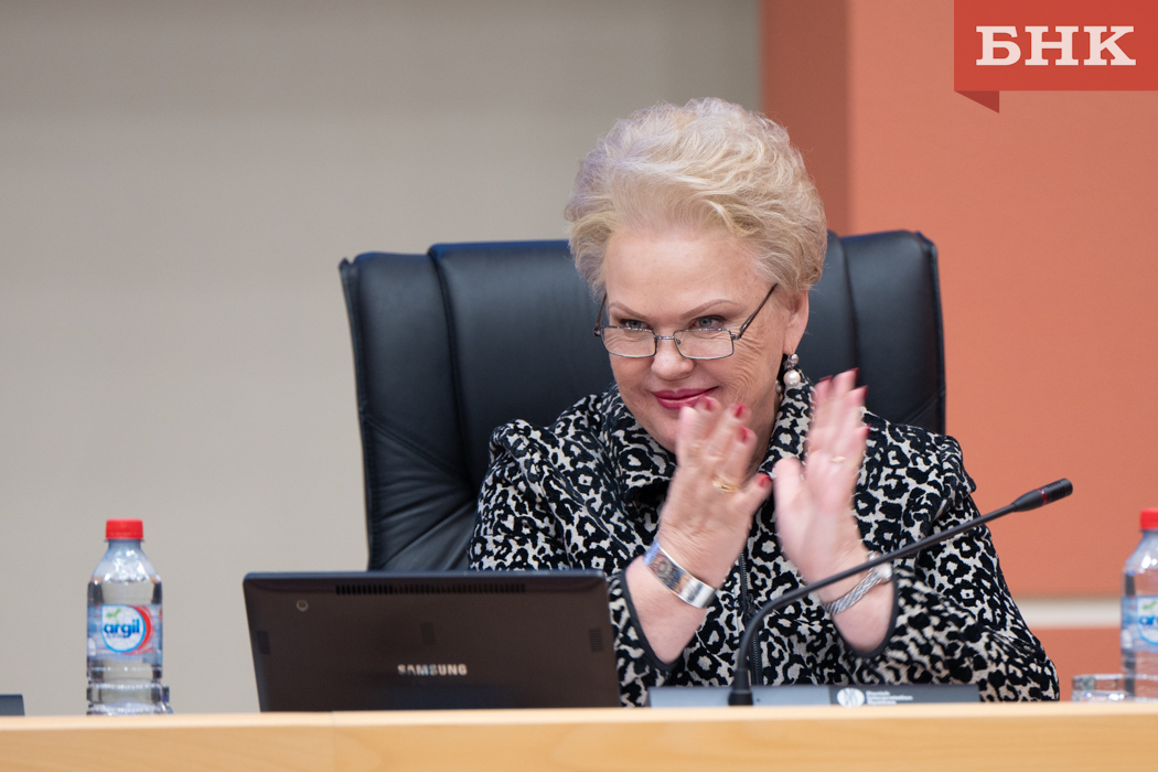 Валентина Жиделева вернулась на работу в Сыктывкарский госуниверситет