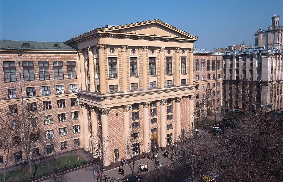 рггу здание на новослободской. новослободская университет рггу. рггу университет москва. рггу миусская площадь. рггу университет москва.