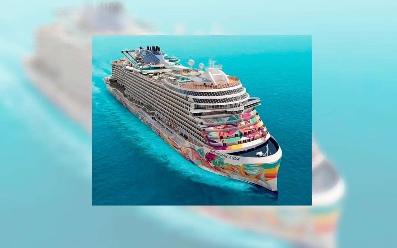 Круизный лайнер Norwegian Aqua //Фото ssship