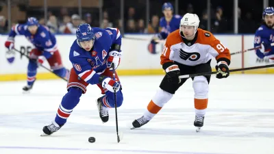 Артемий Панарин