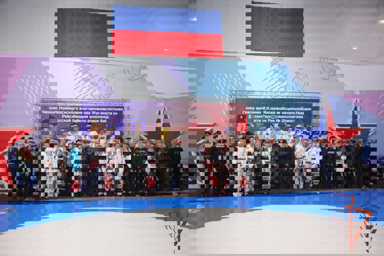 Чемпионат по рукопашному бою памяти Героя России Ивана Шелохвостова прошёл в Новосибирске
