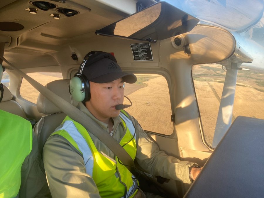 Тыва. Пилот Айдын Санчай вместе с командиром самолета посадили самолет практически "вслепую"