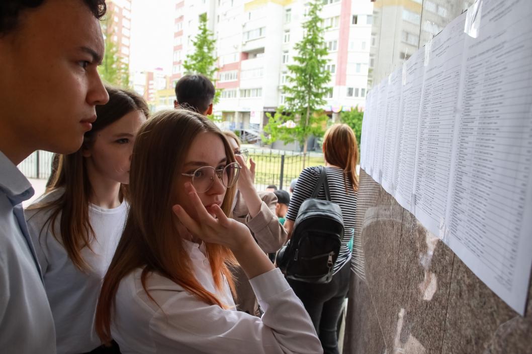 После 9 класса в колледж отзывы. После колледжа. Колледж с девятого класса. Колледж на юриста после 9 класса. Колледж журналистики после 9 класса.
