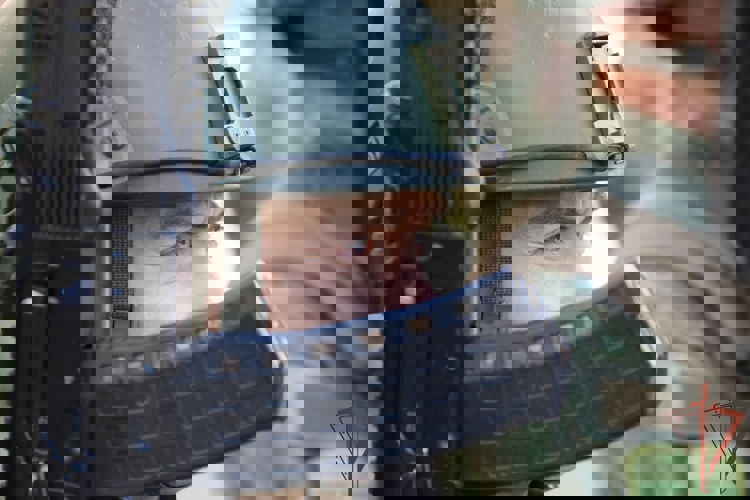 Генерал-полковник Юрий Яшин поздравил спецназовцев, которые успешно прошли квалификационное испытание на право ношения крапового берета (видео)