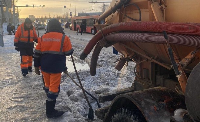 Водоканал приволжский. МУП ЖКХ Казанского района. Техника водоканала Казани. Водоканал устраняет аварию. В городе водопровод авария.