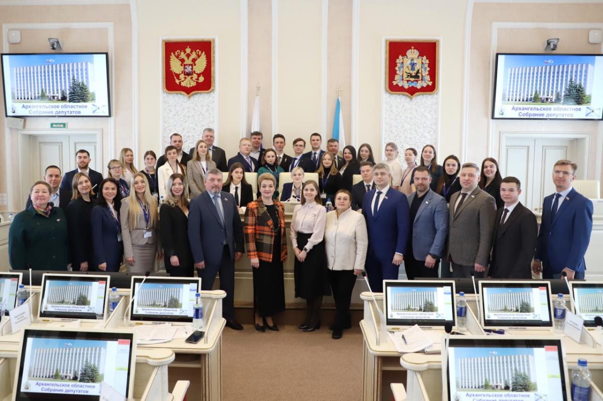 Студенты САФУ вошли в состав Молодежного парламента при Архангельской областном Собрании депутатов