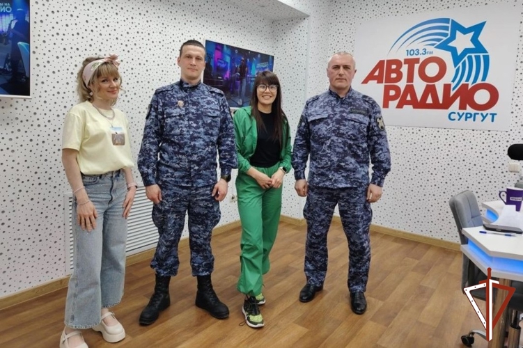 В Югре Росгвардия в прямом эфире «Авторадио. Сургут» рассказала об имеющихся в ведомстве специальностях 