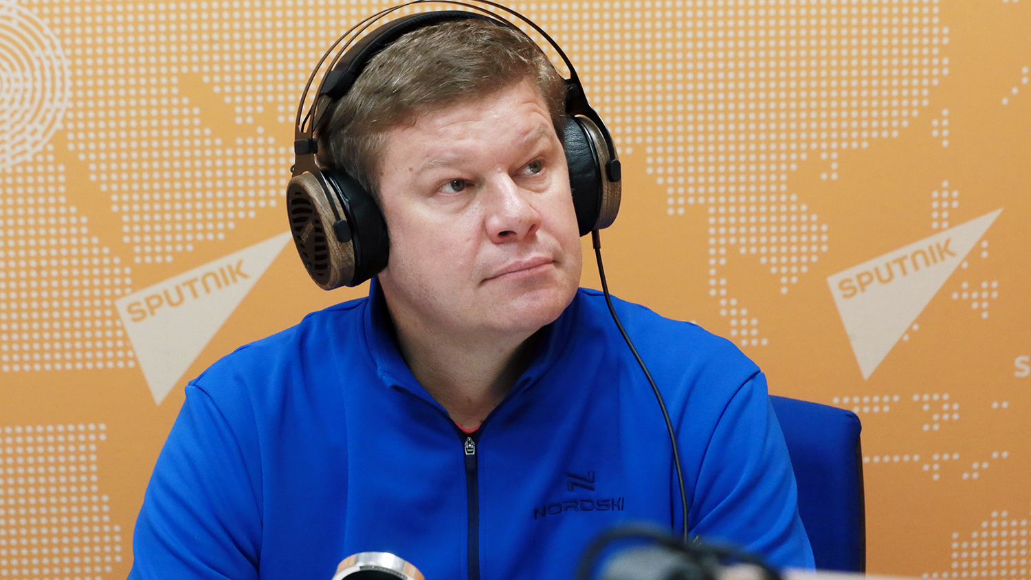 Спортивный комментатор дмитрий