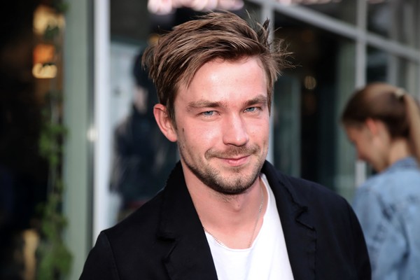 Даниил Страхов, актёр. 1976 Actors, Good looking men, Famous faces