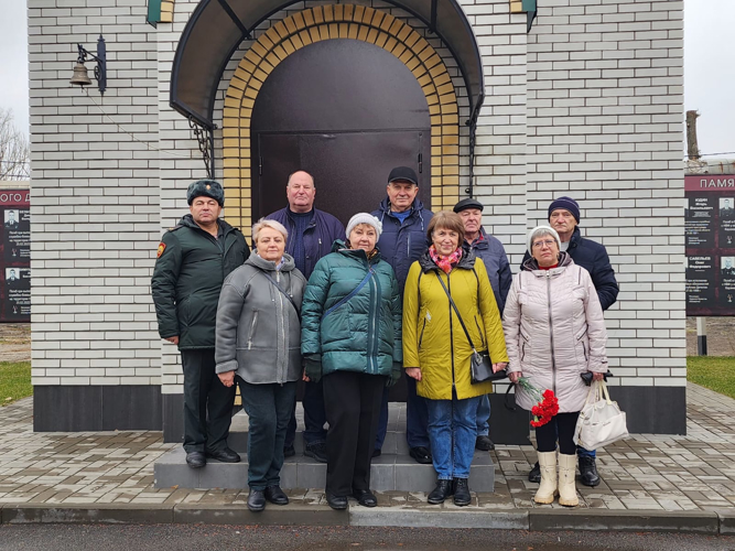 В Саратове состоялись торжественные мероприятия, посвященные дню ветеранов войск правопорядка