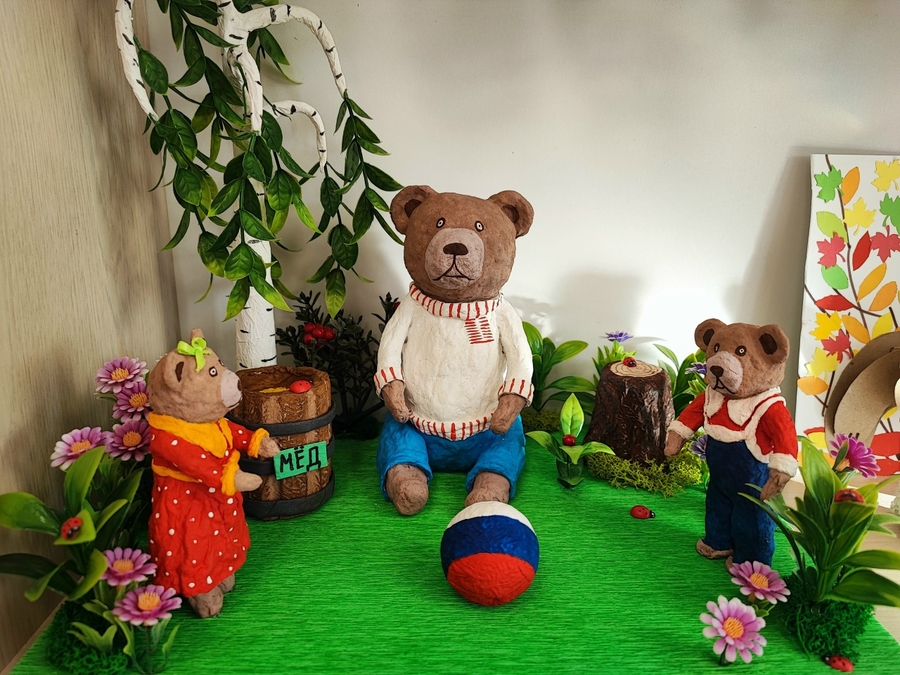 О плюшевом мишке вспоминали в Гатчине