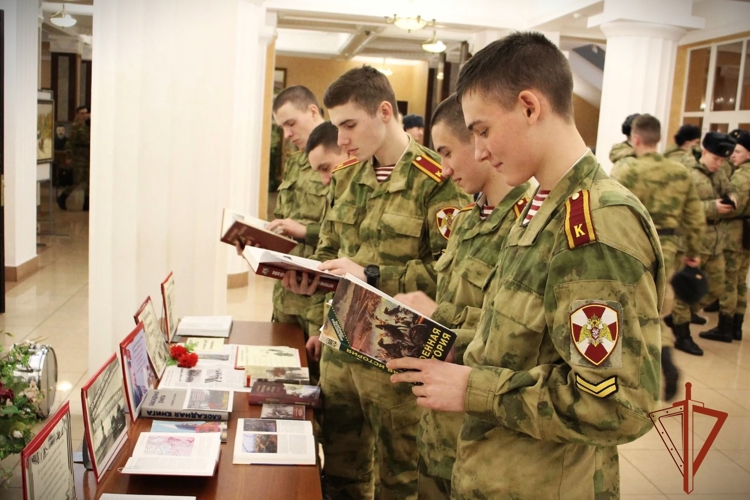 Молодые жители Хакасии могут получить высшее образование в институтах Росгвардии 