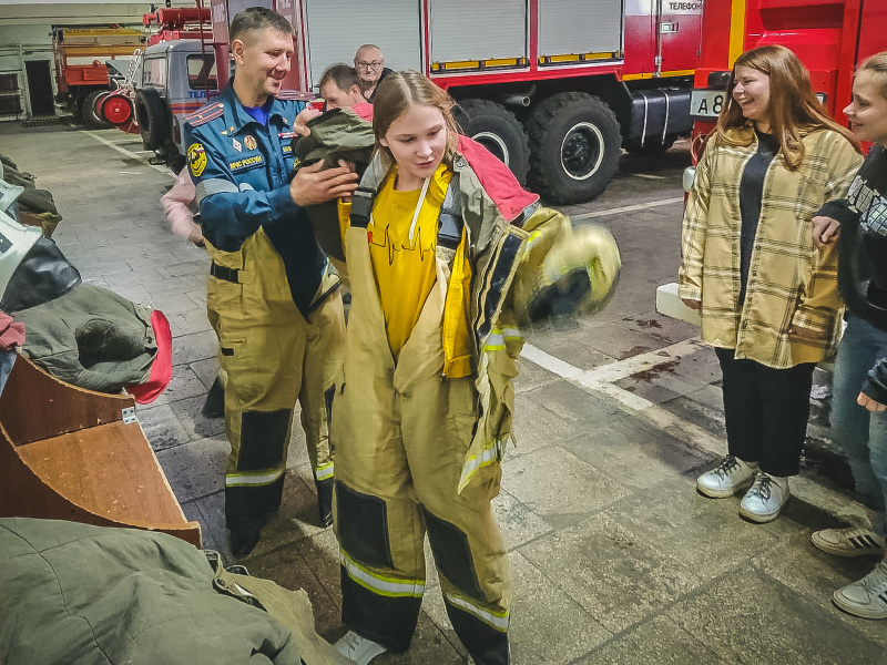 Необычное знакомство с миром пожарной охраны