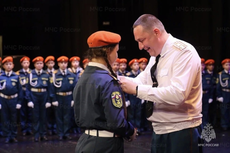 Торжественно клянусь - ишимские кадеты приняли присягу!