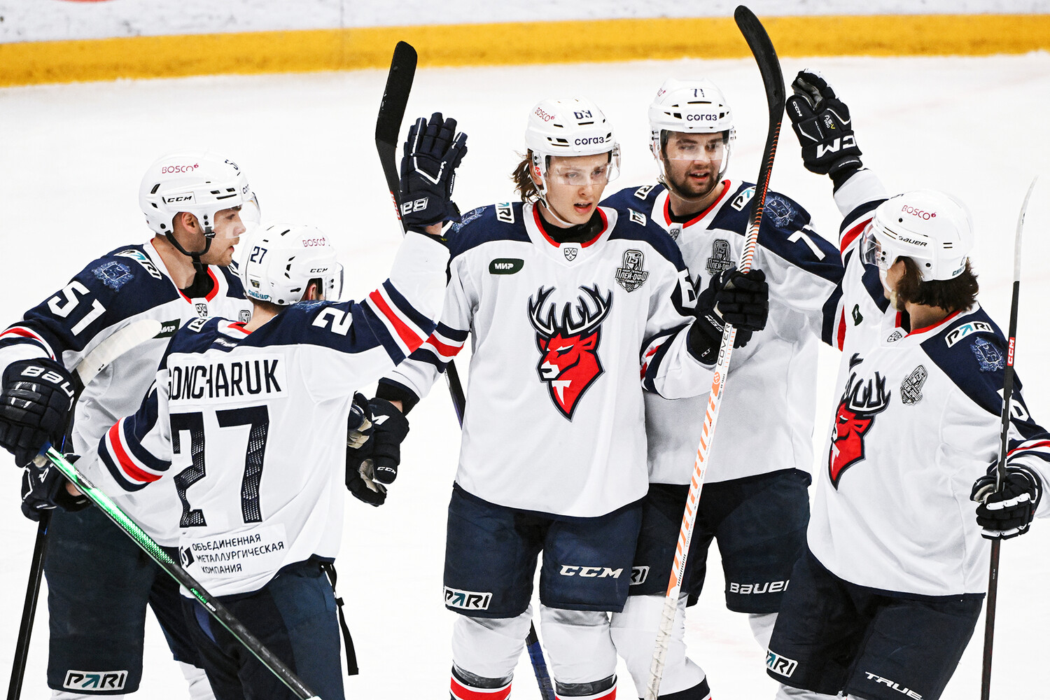 Вратарь huska торпедо. Кхл – торпедо. Хк торпедо. Игра торпедо. Торпедо победитель фнл.