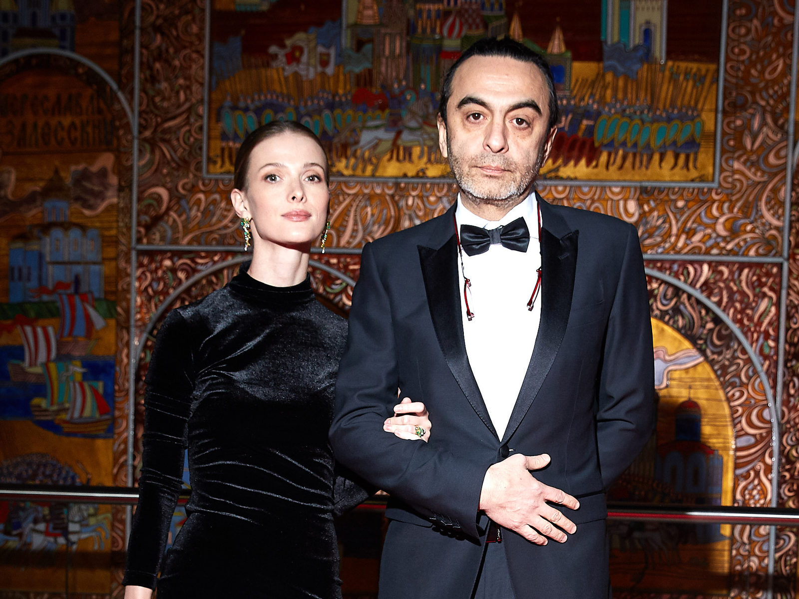 «Каждый год моим детям пишет письма Зима»: Светлана Иванова о доме и семейных традициях