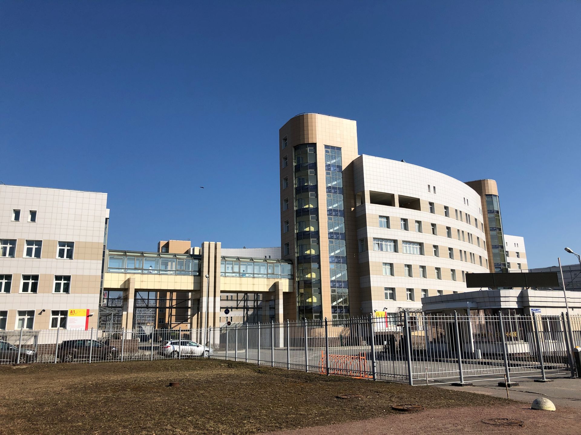 Больница им боткина санкт петербург. Больница Боткина Санкт-Петербург Пискаревский. Клиническая инфекционная больница имени с. п. Боткина. Боткина 3 Калининград. Рыбинск Боткина 11 фото