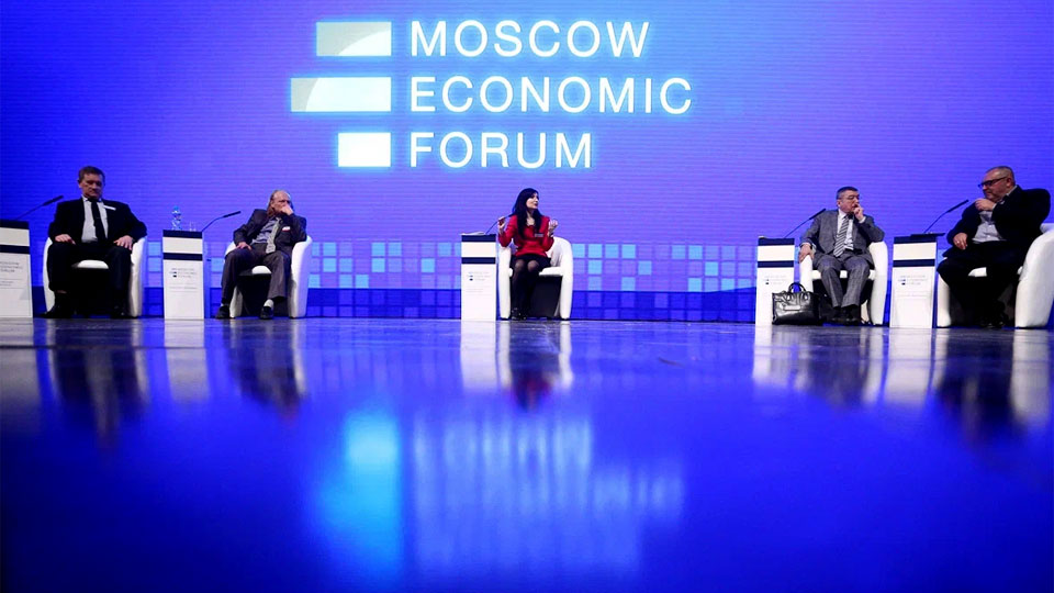 Разумная экономика: МЭФ-2025 готовит альтернативное решение демографической проблемы России