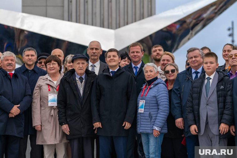 Три губернатора ЯНАО собрались вместе к юбилею Нового Уренгоя