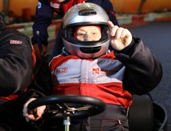 Колтакова установила рекорд, как самый возрастной гонщик в картинге (на фото ей 96 лет)