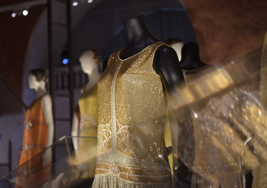 «Упакованные грезы. Мода ар-деко»