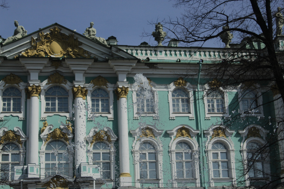 В Эрмитаже представили обновленные шедевры Луини после реставрации