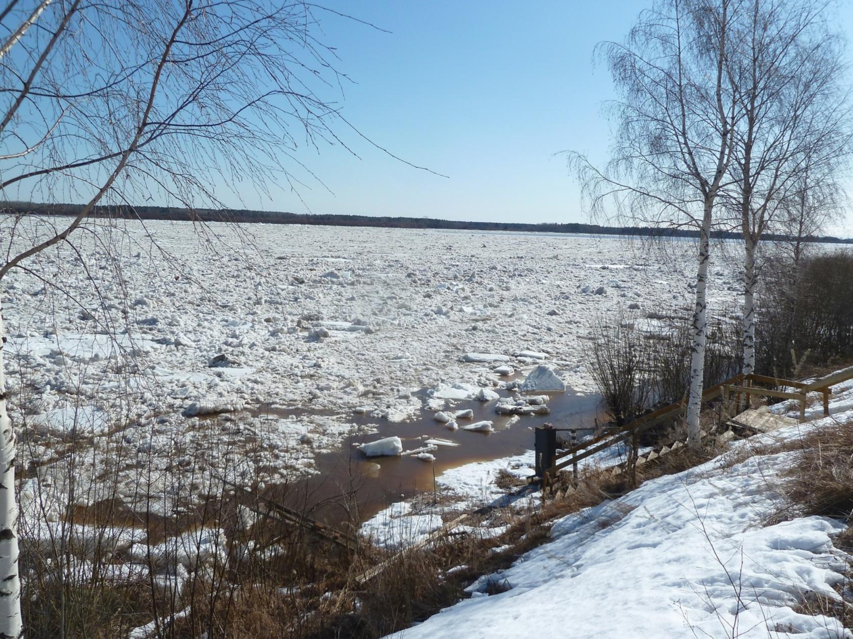 по северной реке