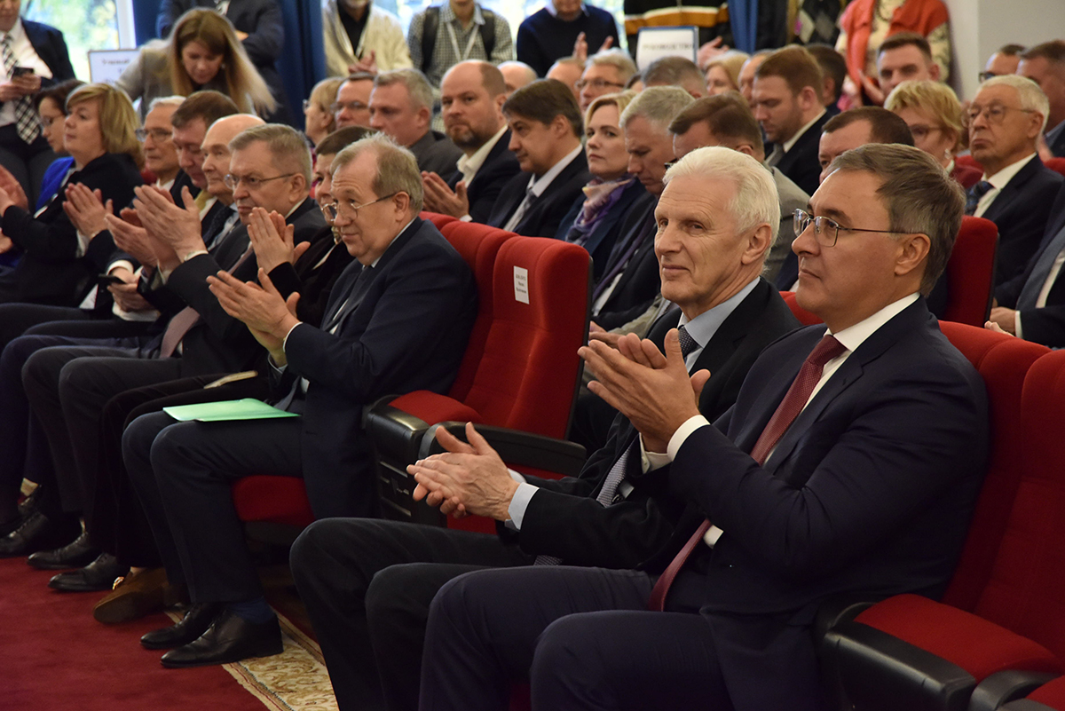 От генома к звездам