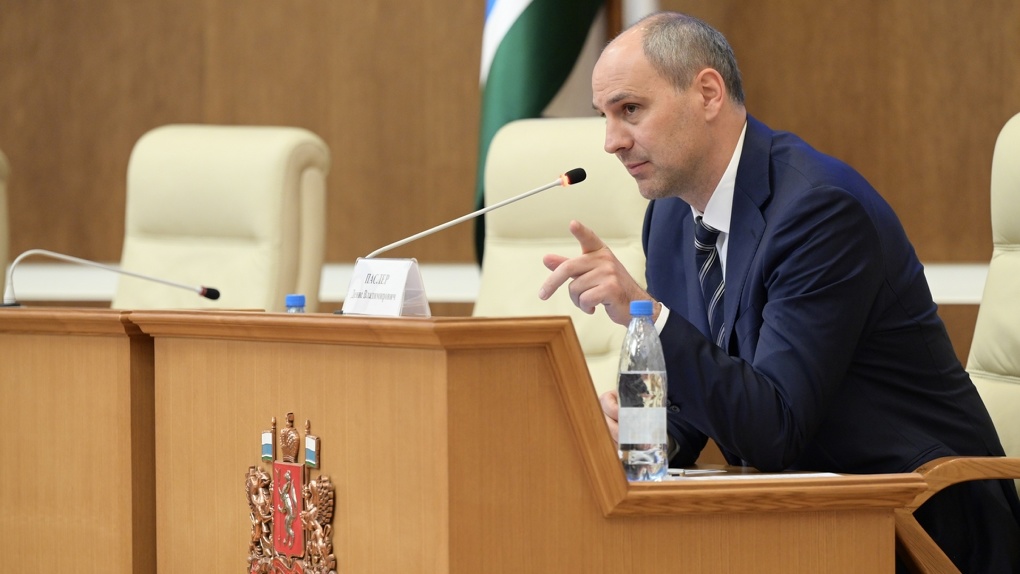 Денис Паслер объяснил, почему оставляет в правительстве министров из команды Евгения Куйвашева