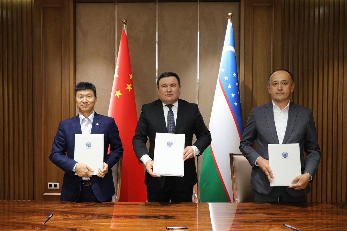 Китайская компания построит ФЭС в Андижанской области