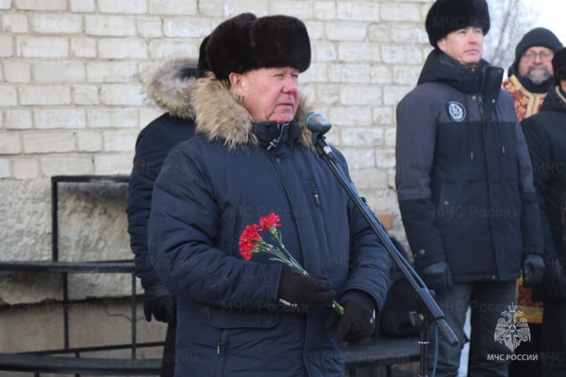 Обновлённый барельеф в память пожарным, погибшим при исполнении долга, открыли в Чите