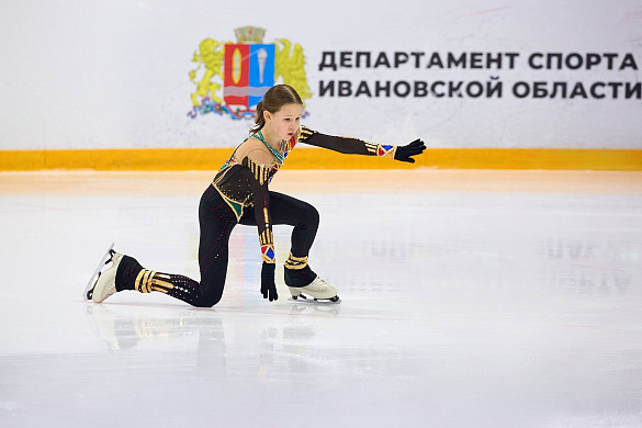 В Иванове завершились областные соревнования по фигурному катанию