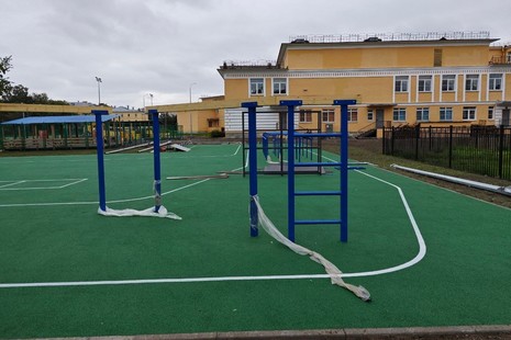 Обновленная территория школы № 429 станет хорошим подарком к началу учебного года